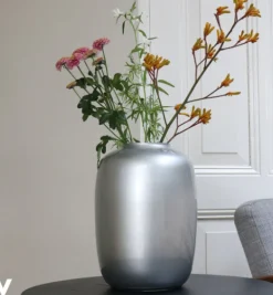 Artic Vaas Silver – Vase The World | Glanzend zilver in 3 maten