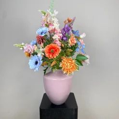 Kunstbloemen Boeket ‘Kaar’ | Inclusief Oudroze Tugela Vaas | Chique-Living