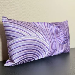 Luxe Sierkussen ‘Lila Waves’ | Colmore | 60x30cm | Chique-Living