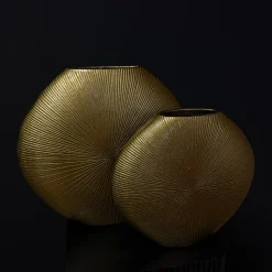 Luxury Vaas 'Maaike' | Aluminium | Goud | Verkrijgbaar in 2 maten | Chique-Living