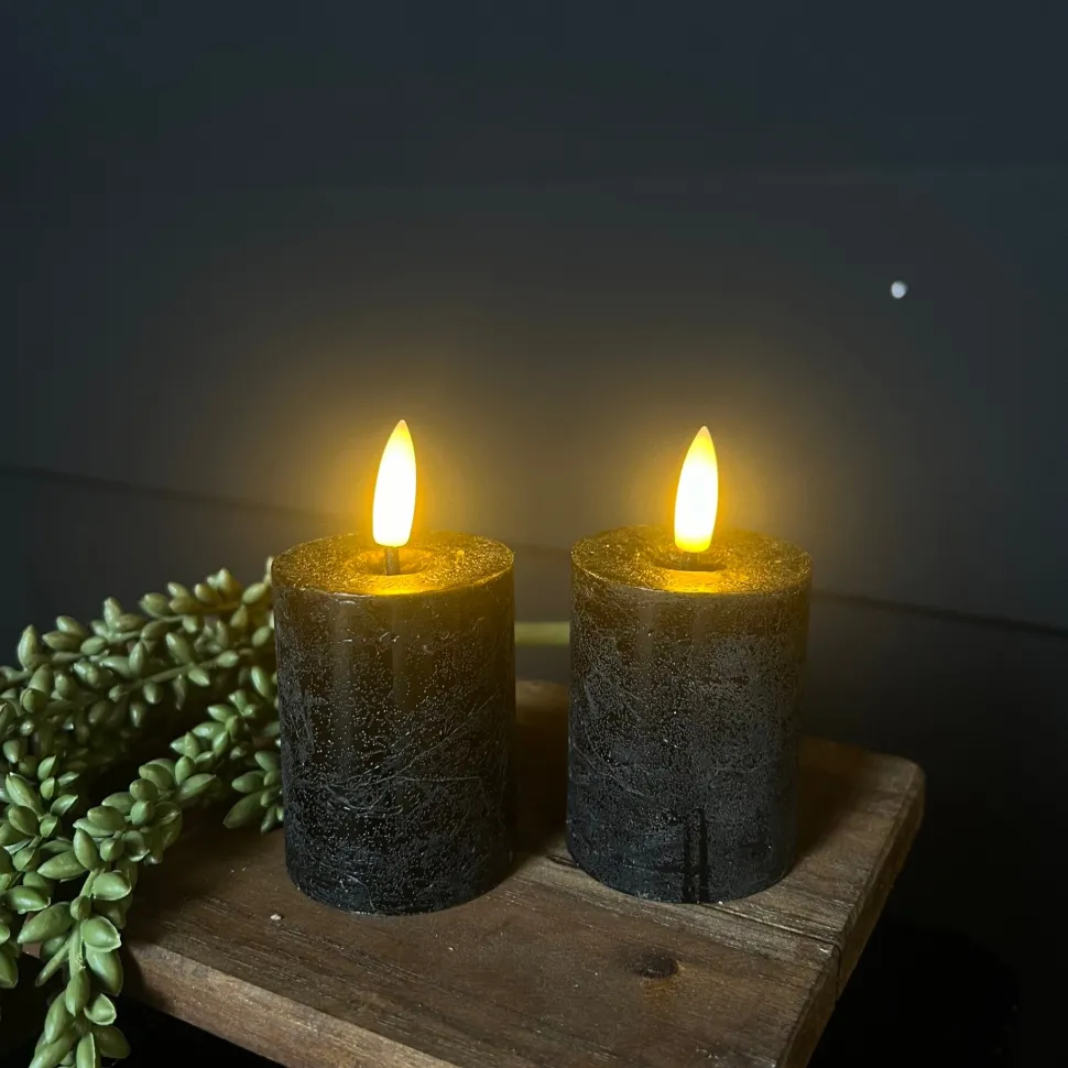 Mini LED Stompkaarsen Zwart – Set van 2 | Realistische Wax Kaarsen op AAA-batterijen