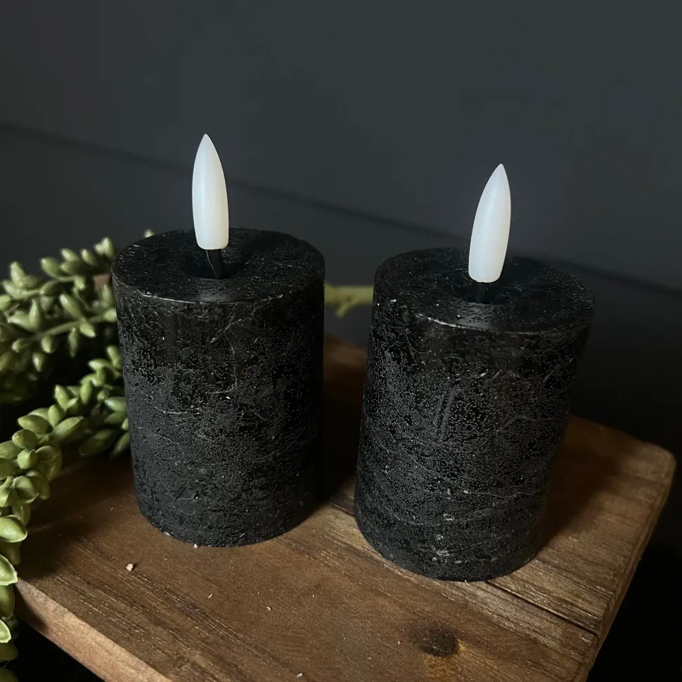 Mini LED Stompkaarsen Zwart – Set van 2 | Realistische Wax Kaarsen op AAA-batterijen