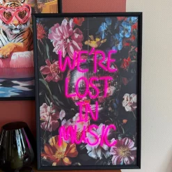 Neon LED Schilderij | Lost In Music | 63x93x3,7cm | Chique-Living