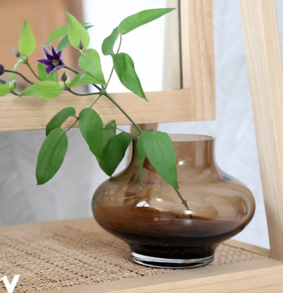 Ruvuma Vaas Smoke Brown – Vase The World | In 2 maten