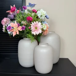 Vaas Artic Matte Beige | Vase The World | Verkrijgbaar in 3 Maten