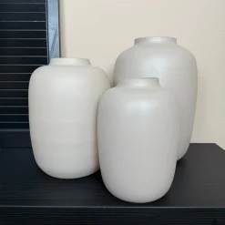 Vaas Artic Matte Beige | Vase The World | Verkrijgbaar in 3 Maten