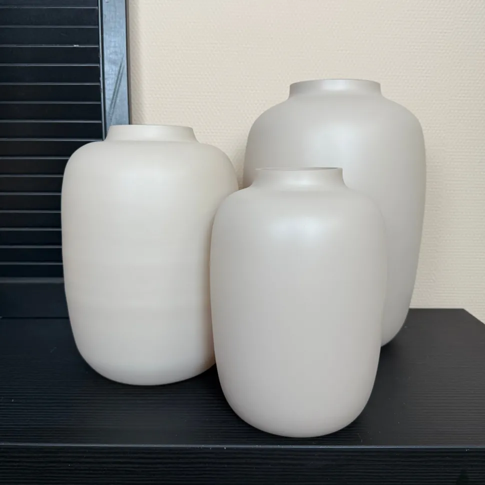 Vaas Artic Matte Beige | Vase The World | Verkrijgbaar in 3 Maten