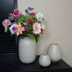 Vaas Artic Matte Beige | Vase The World | Verkrijgbaar in 3 Maten