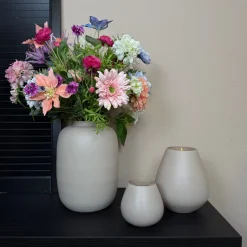 Vaas Artic Matte Beige | Vase The World | Verkrijgbaar in 3 Maten