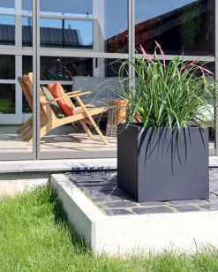 Vierkante Bloempot ‘El Salvador’ | Vase The World | L40xB40xH40cm | Chique-Living