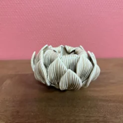 Waxinelichthouder ‘Petals’ | Beige | Chique-Living