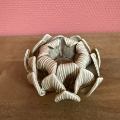 Waxinelichthouder ‘Petals’ | Beige | Chique-Living