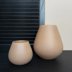 Zand Matte Windlicht ‘Tasman’ | Vase The World | Verkrijgbaar in 2 maten | Chique-Living